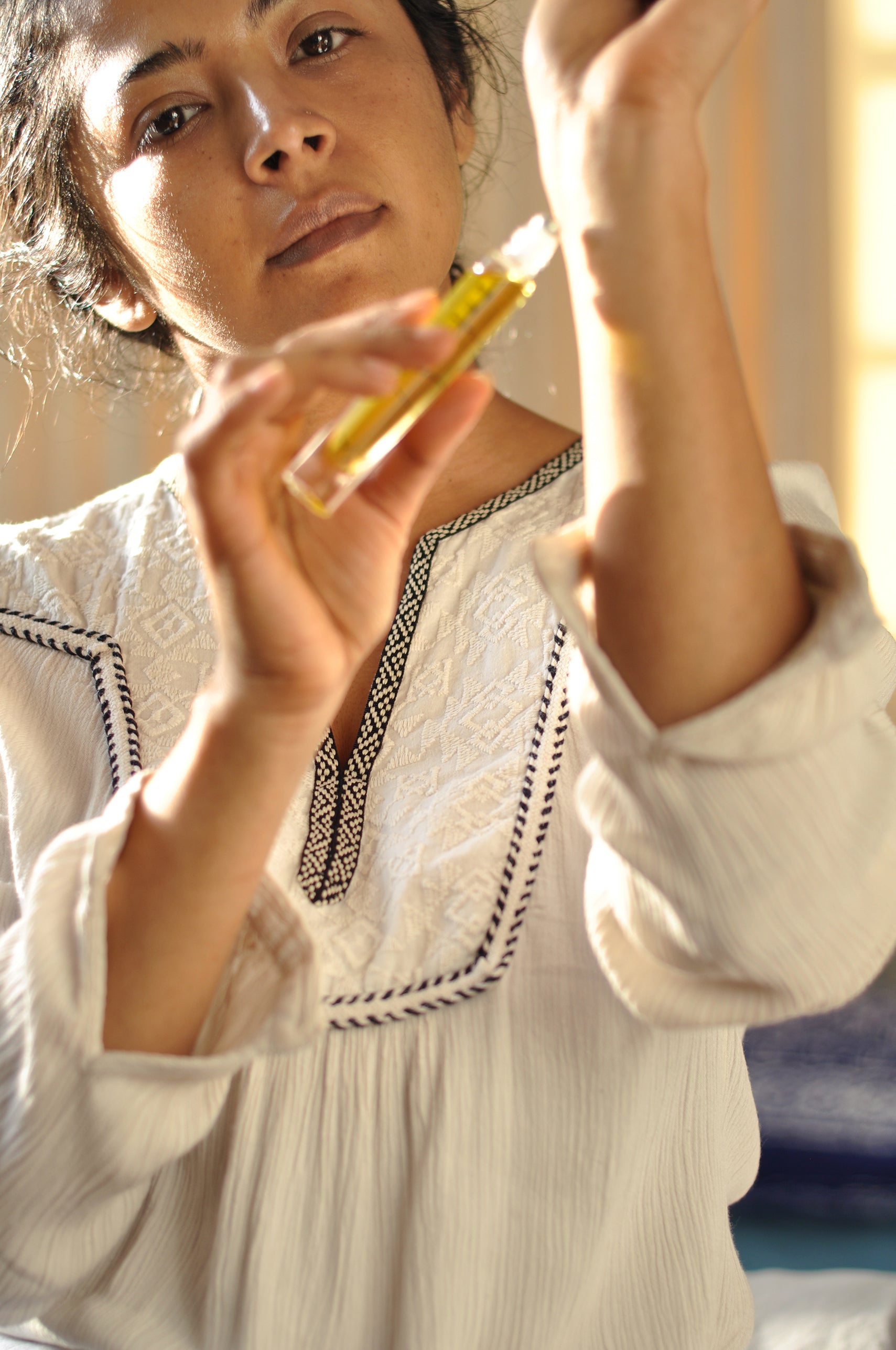 Ground Perfume Oil - For Grounding